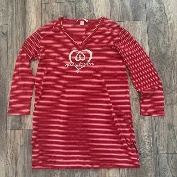 VICTORIA'S SECRET LONG SLEEVE RED/WHITE STRIPE V-NECK T-SHIRT NIGHTGOWN SMALL - Picture 1 of 6